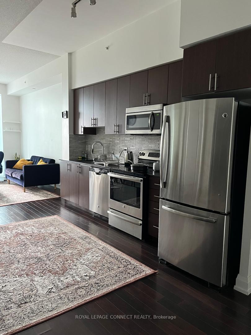 Photo 2 of Unit 906, 7171 Yonge Street, Markham, Thornhill — HOMEH