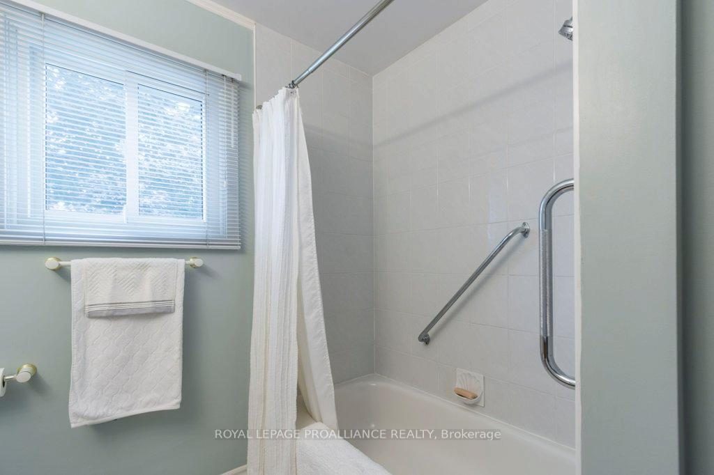 Photo 25 of 50 Marsh Drive, Belleville, Belleville Ward — HOMEH