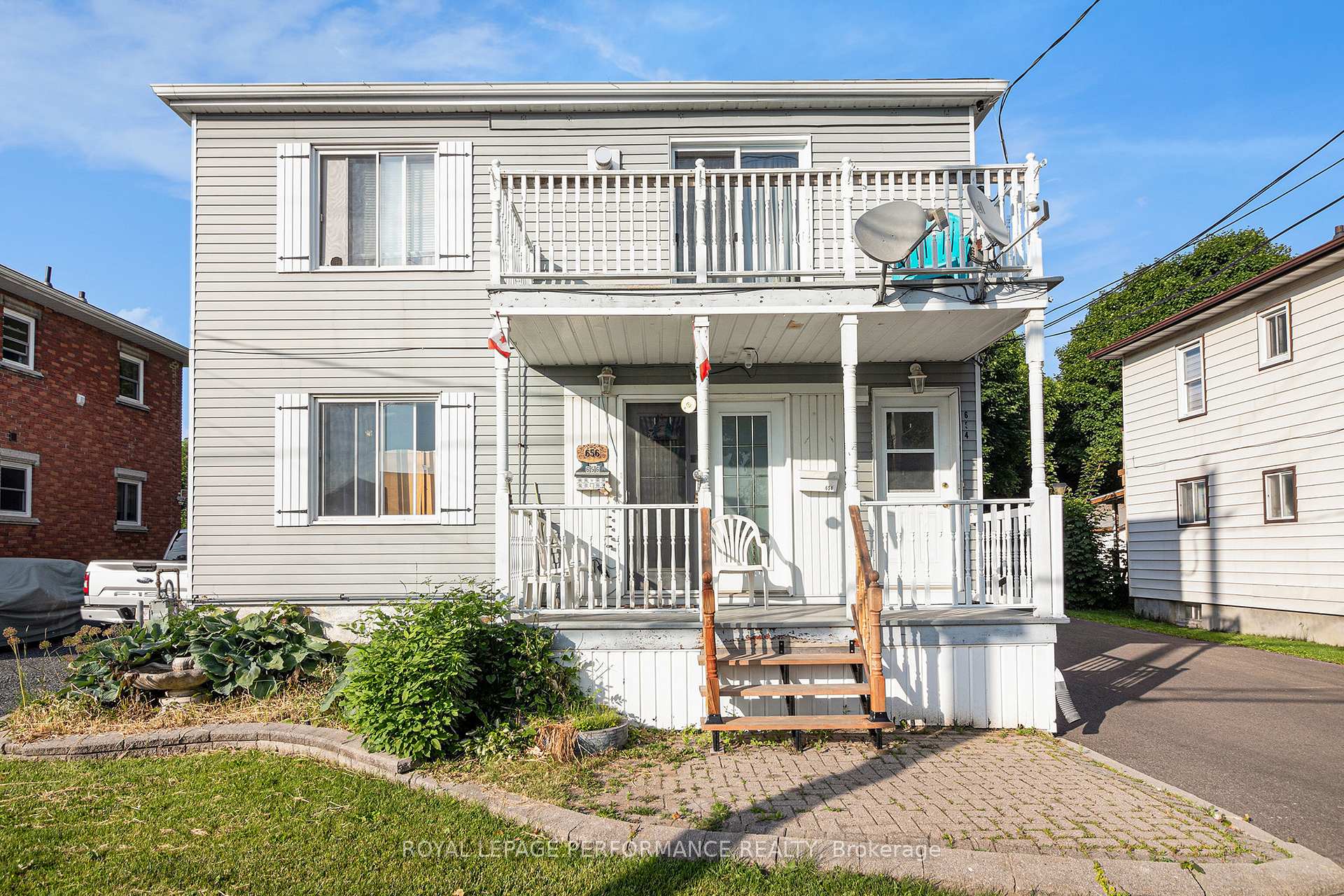 Front of 656 St Felix Street