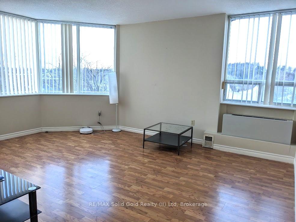 Photo 8 of Unit 610, 3227 King Street E, Kitchener — HOMEH