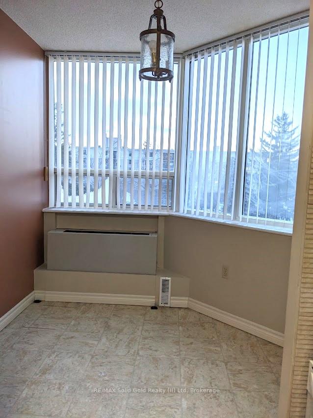Photo 17 of Unit 610, 3227 King Street E, Kitchener — HOMEH