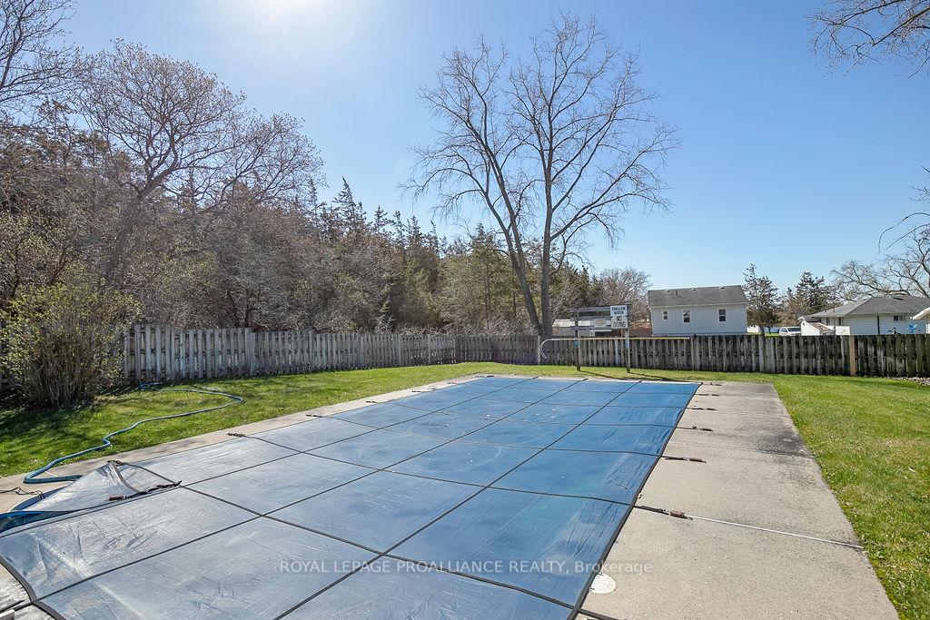 Photo 26 of Unit 2, 73 Lywood Street, Belleville, Thurlow Ward — HOMEH