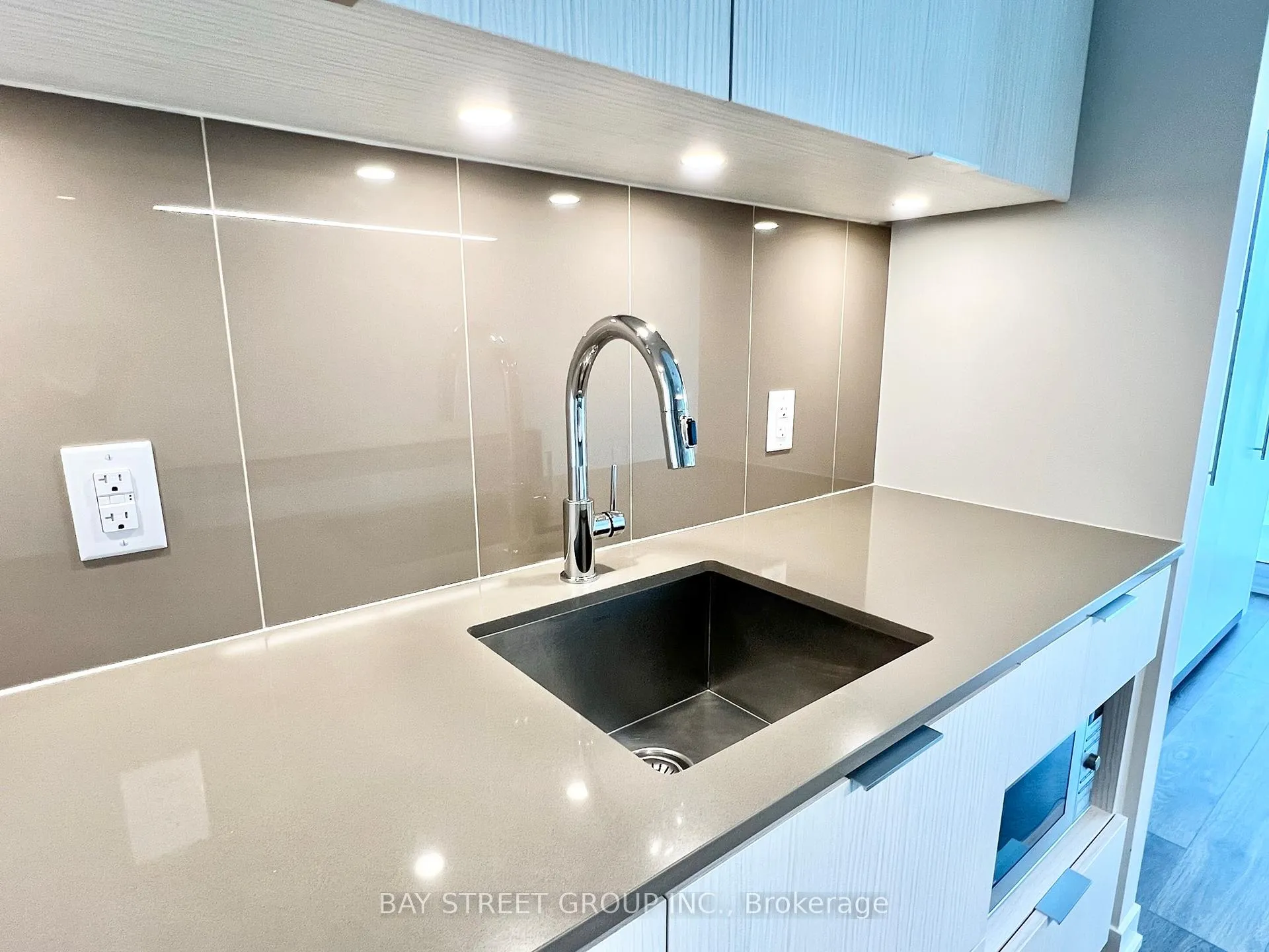 Photo 13 of Unit 1809, 15 Lower Jarvis Street, Toronto, Waterfront Communities — HOMEH