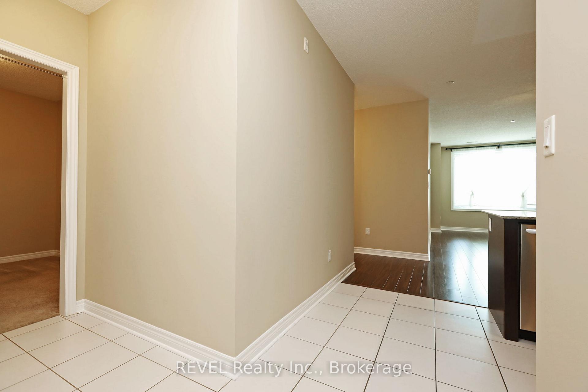 Photo 5 of Unit 323, 7400 Markham Road, Markham, Middlefield — HOMEH