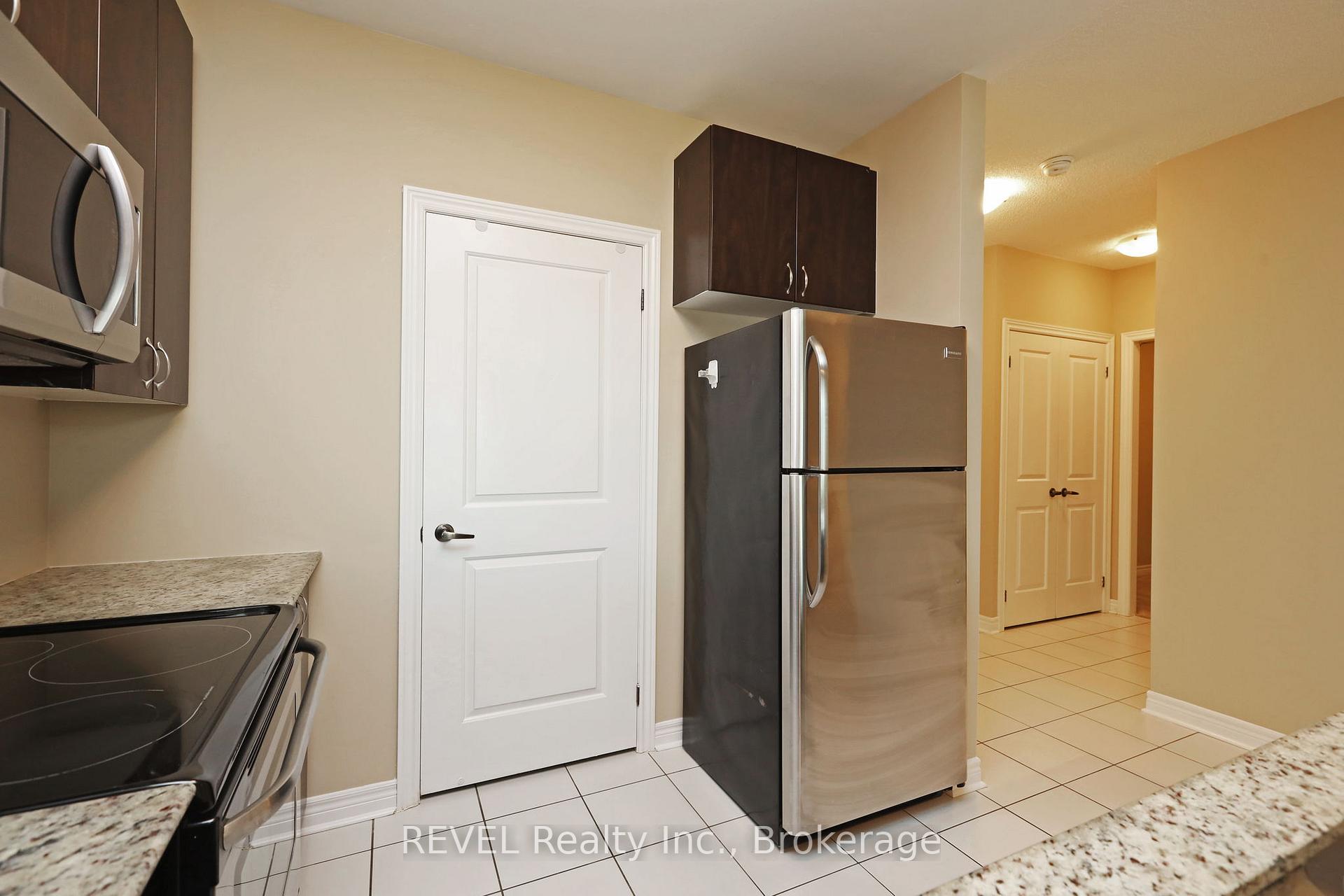 Photo 13 of Unit 323, 7400 Markham Road, Markham, Middlefield — HOMEH