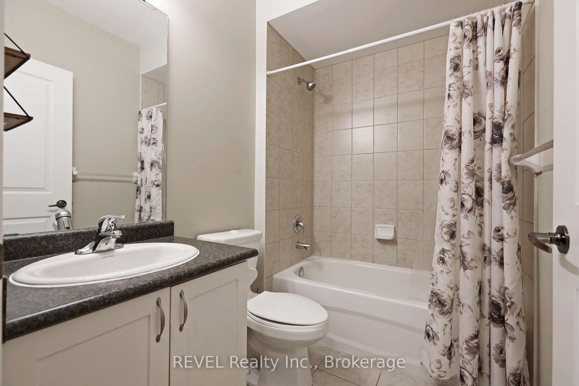 Photo 24 of Unit 323, 7400 Markham Road, Markham, Middlefield — HOMEH
