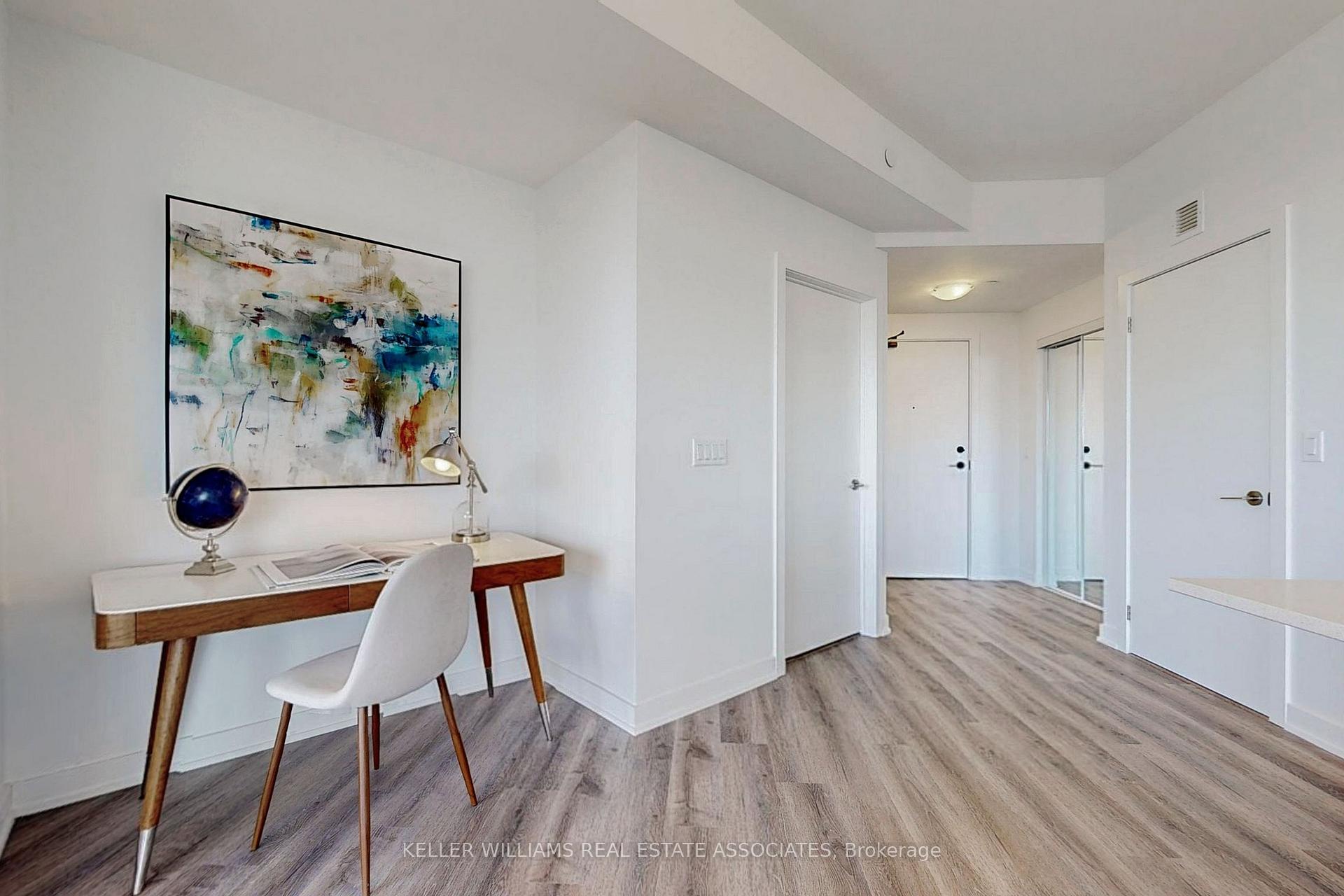 Photo 10 of Unit 418, 600 North Service Road, Hamilton, Stoney Creek — HOMEH