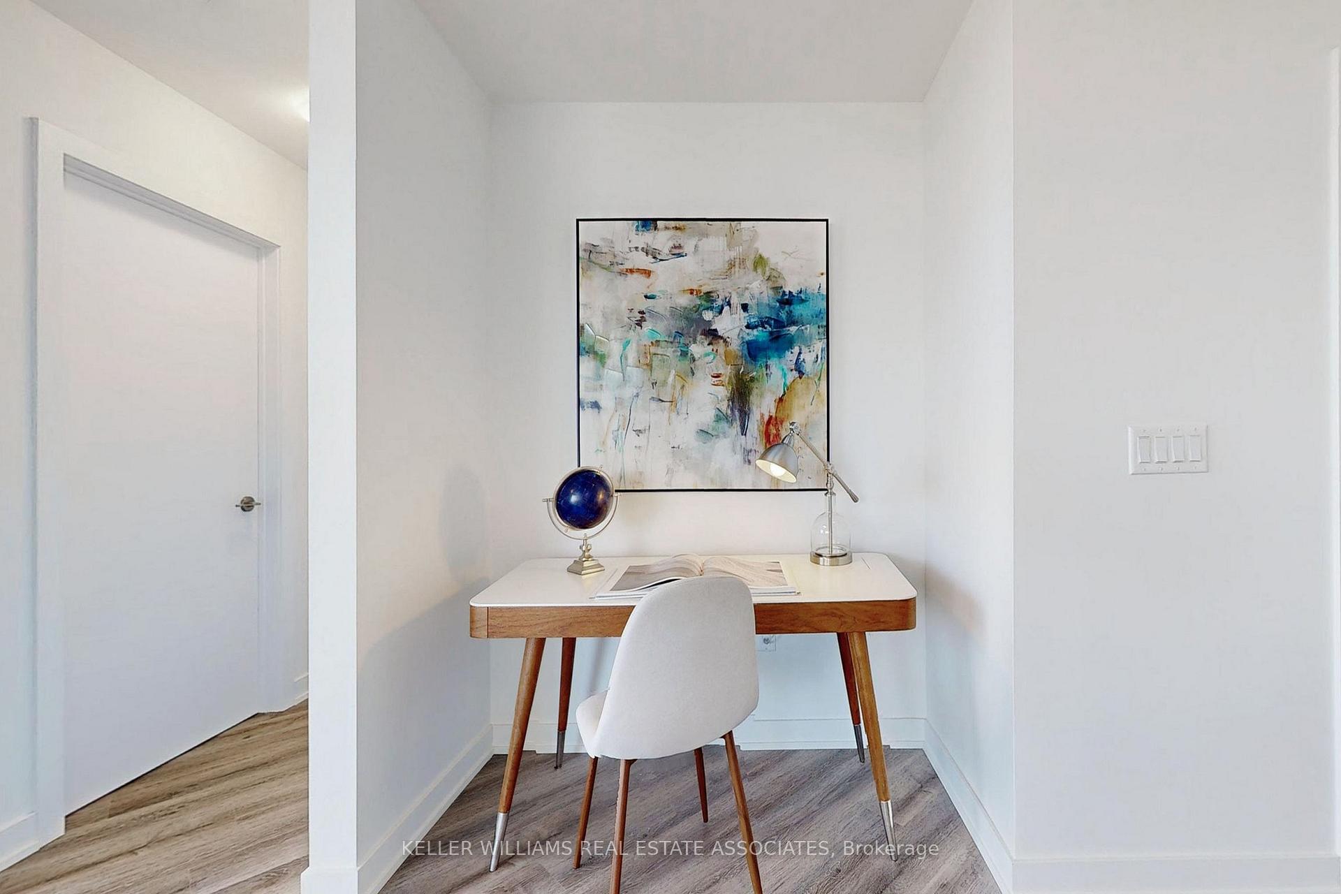 Photo 11 of Unit 418, 600 North Service Road, Hamilton, Stoney Creek — HOMEH