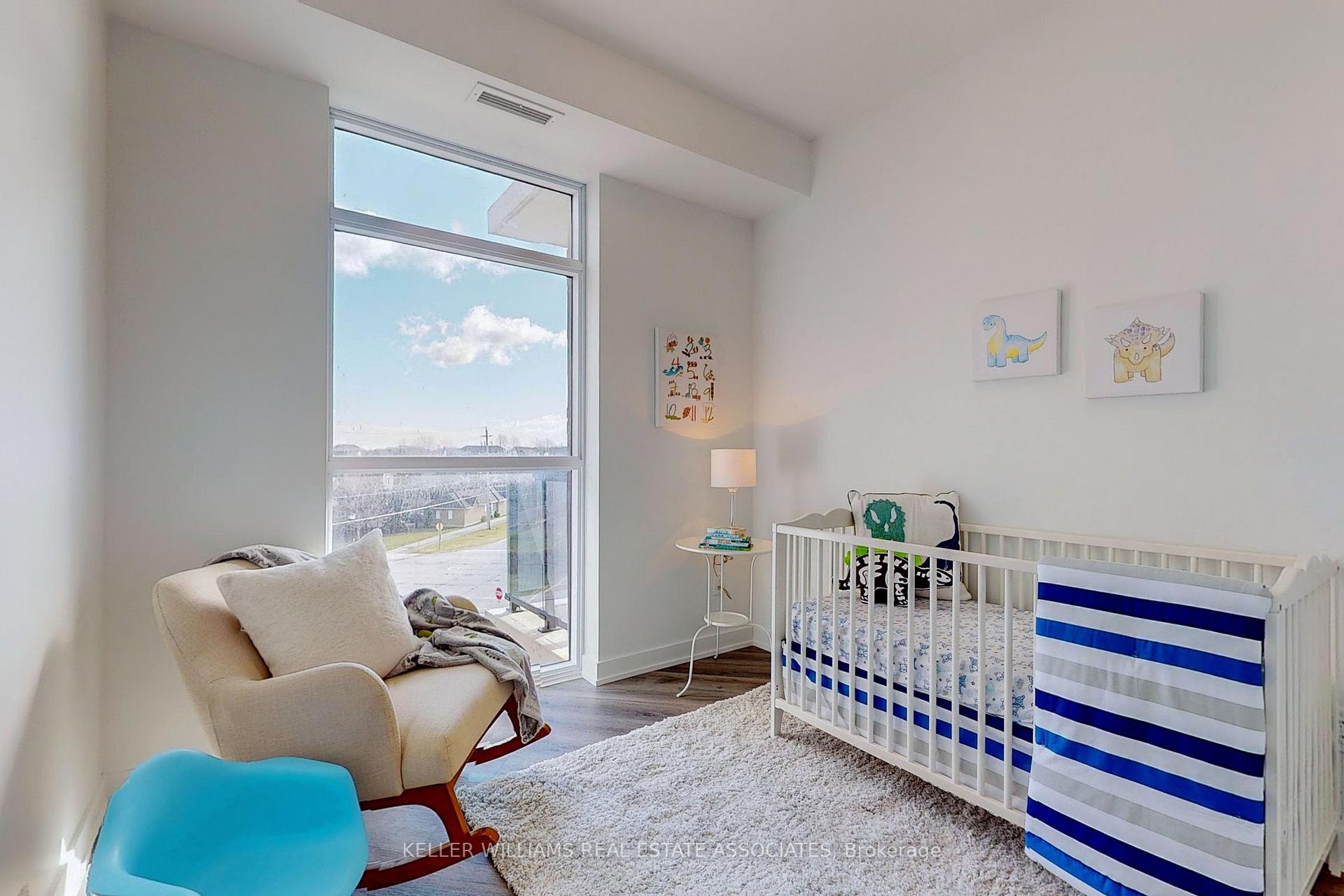 Photo 17 of Unit 418, 600 North Service Road, Hamilton, Stoney Creek — HOMEH
