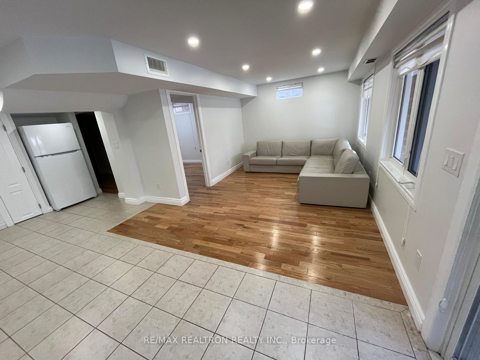 Photo 7 of Unit Basemnt, 68 Lewis Honey Drive, Aurora, Bayview Northeast — HOMEH