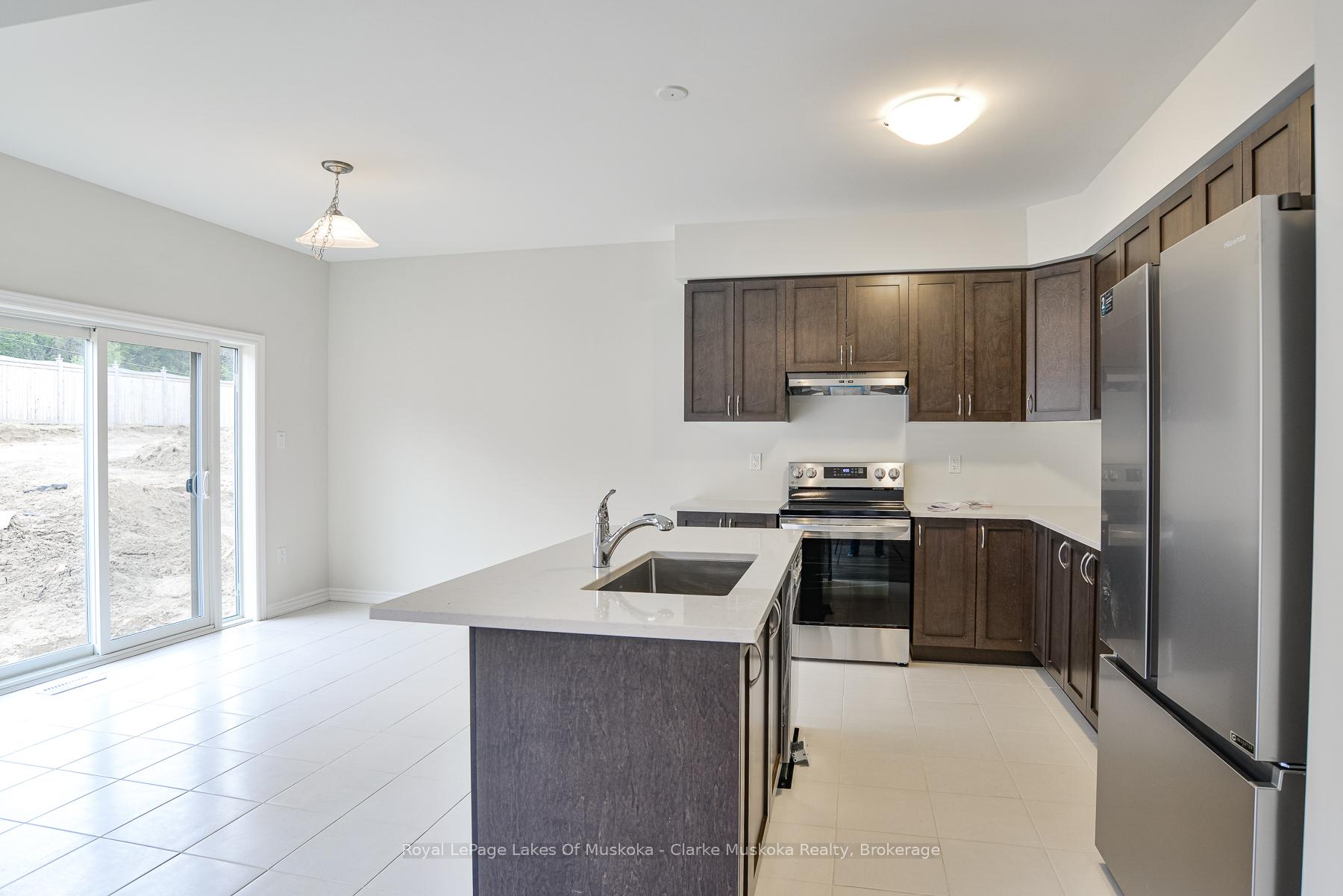 Photo 9 of 225 McEachern Lane, Gravenhurst, Muskoka (S) — HOMEH