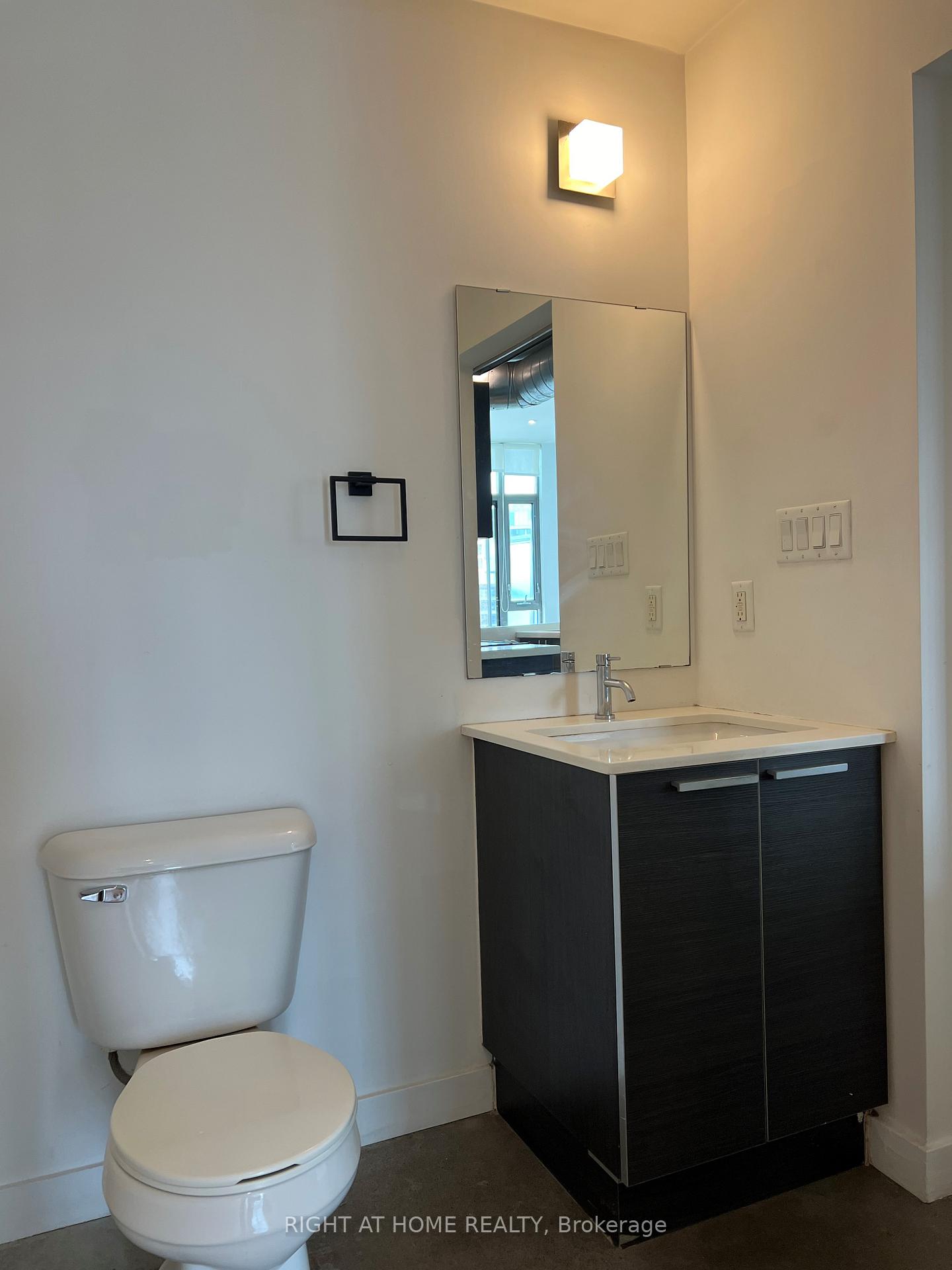 Photo 19 of Unit 607, 625 Queen Street E, Toronto, South Riverdale — HOMEH