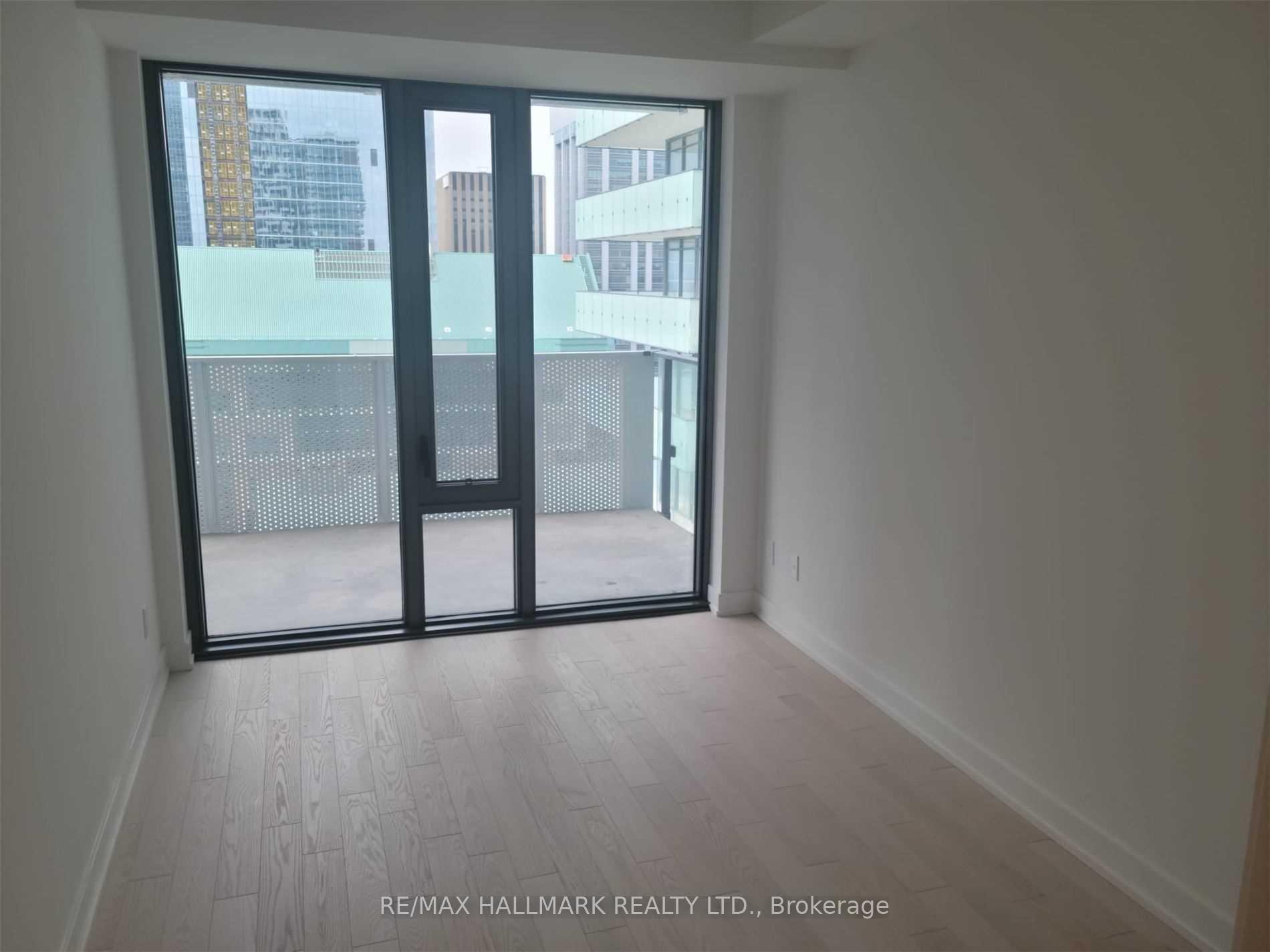 Photo 8 of Unit 2806, 25 Richmond Street E, Toronto, Church-Yonge Corridor — HOMEH