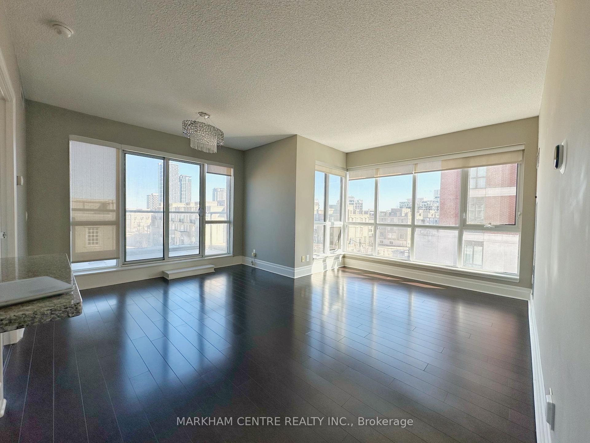 Photo 2 of Unit 403, 1 Upper Duke Crescent, Markham, Unionville — HOMEH