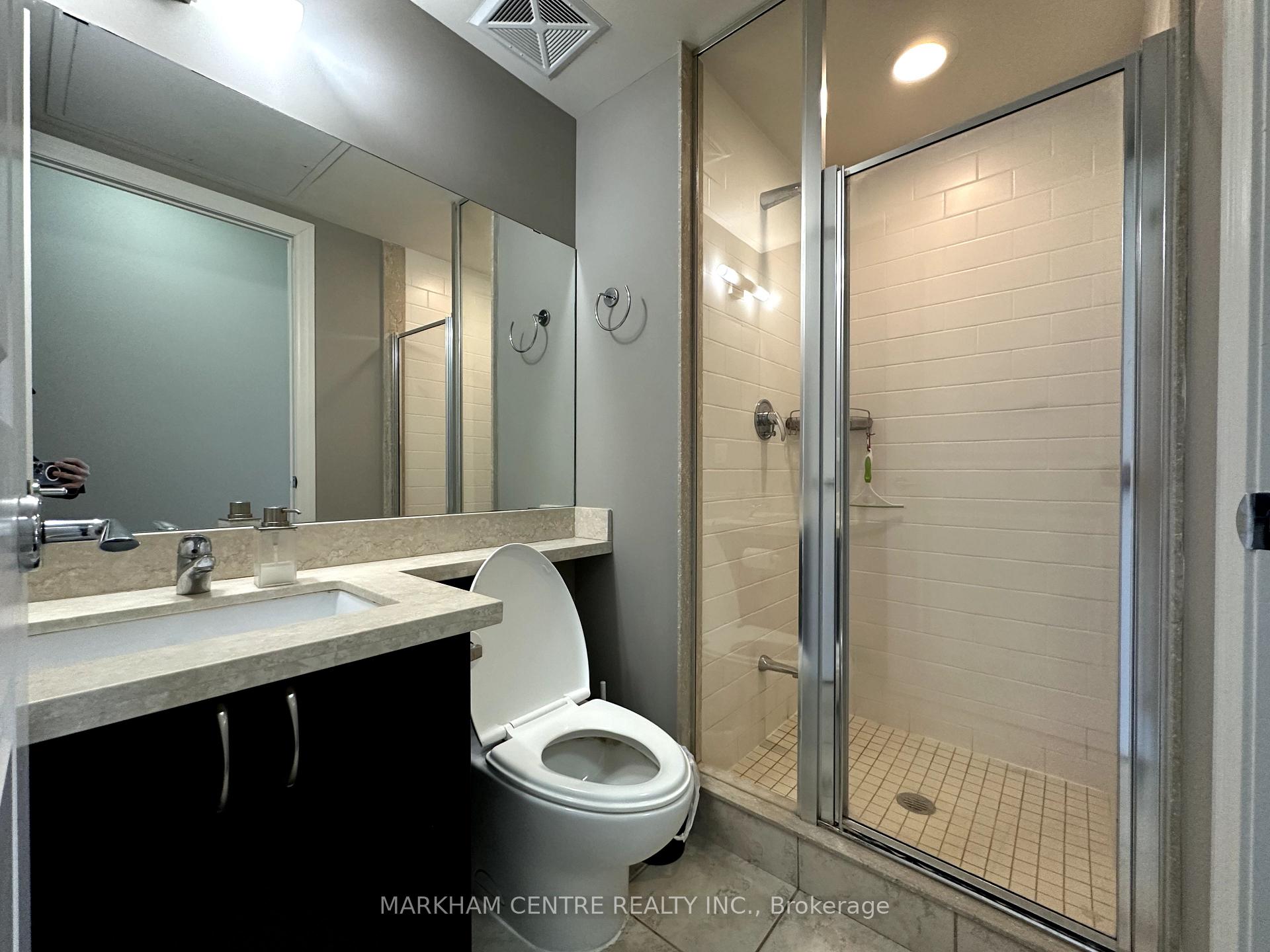Photo 13 of Unit 403, 1 Upper Duke Crescent, Markham, Unionville — HOMEH