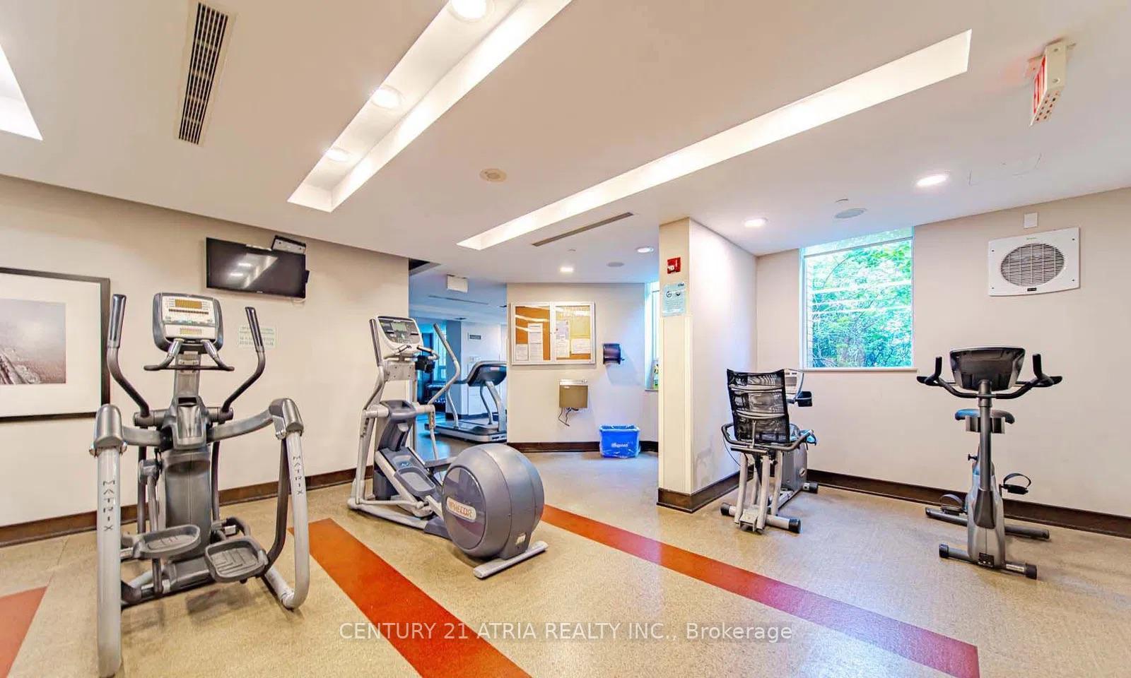 Photo 10 of Unit 213, 33 Cox Boulevard, Markham, Unionville — HOMEH