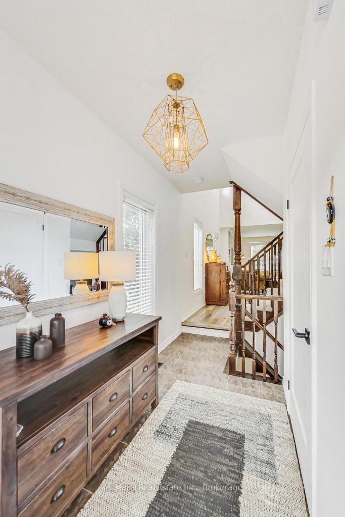 Photo 3 of Unit 1, 39 Panabaker Drive, Hamilton, Ancaster — HOMEH