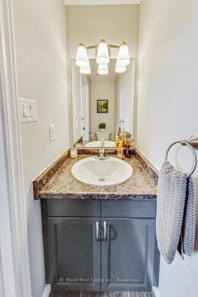 Photo 14 of Unit 1, 39 Panabaker Drive, Hamilton, Ancaster — HOMEH