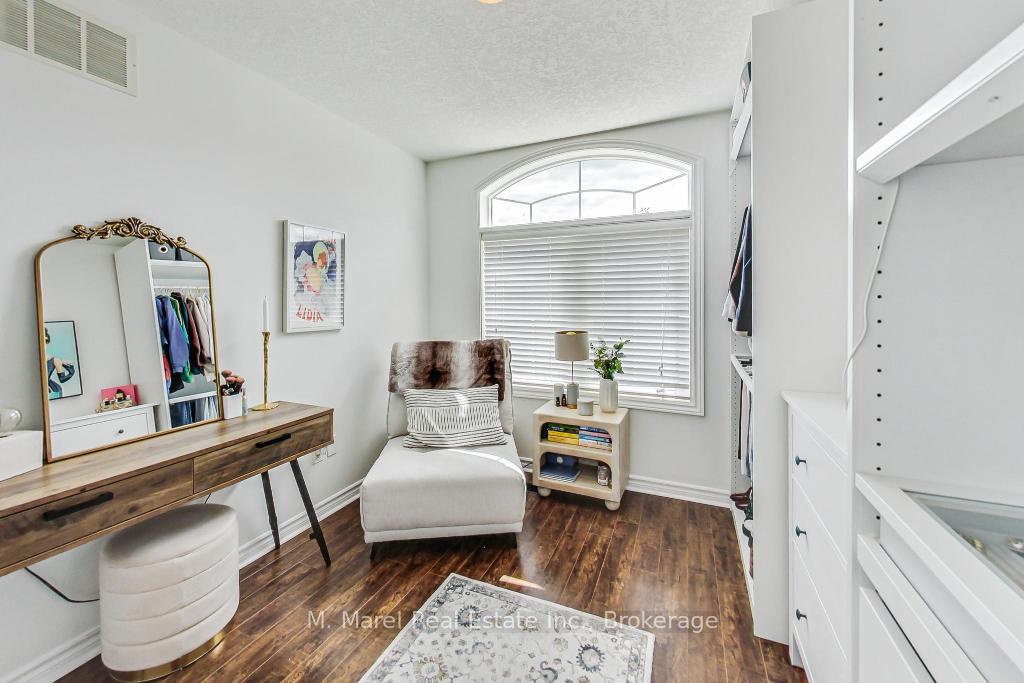 Photo 24 of Unit 1, 39 Panabaker Drive, Hamilton, Ancaster — HOMEH