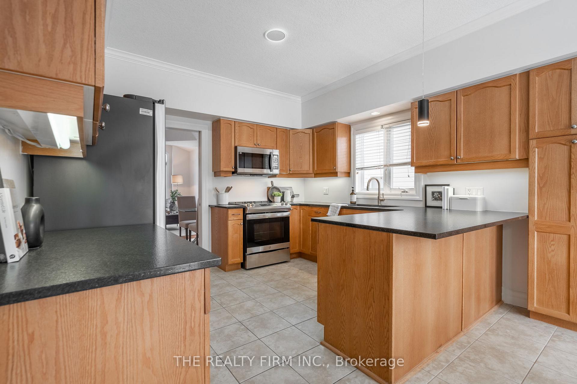 Photo 12 of Unit 4, 1 St John's Drive, Middlesex Centre, Arva — HOMEH