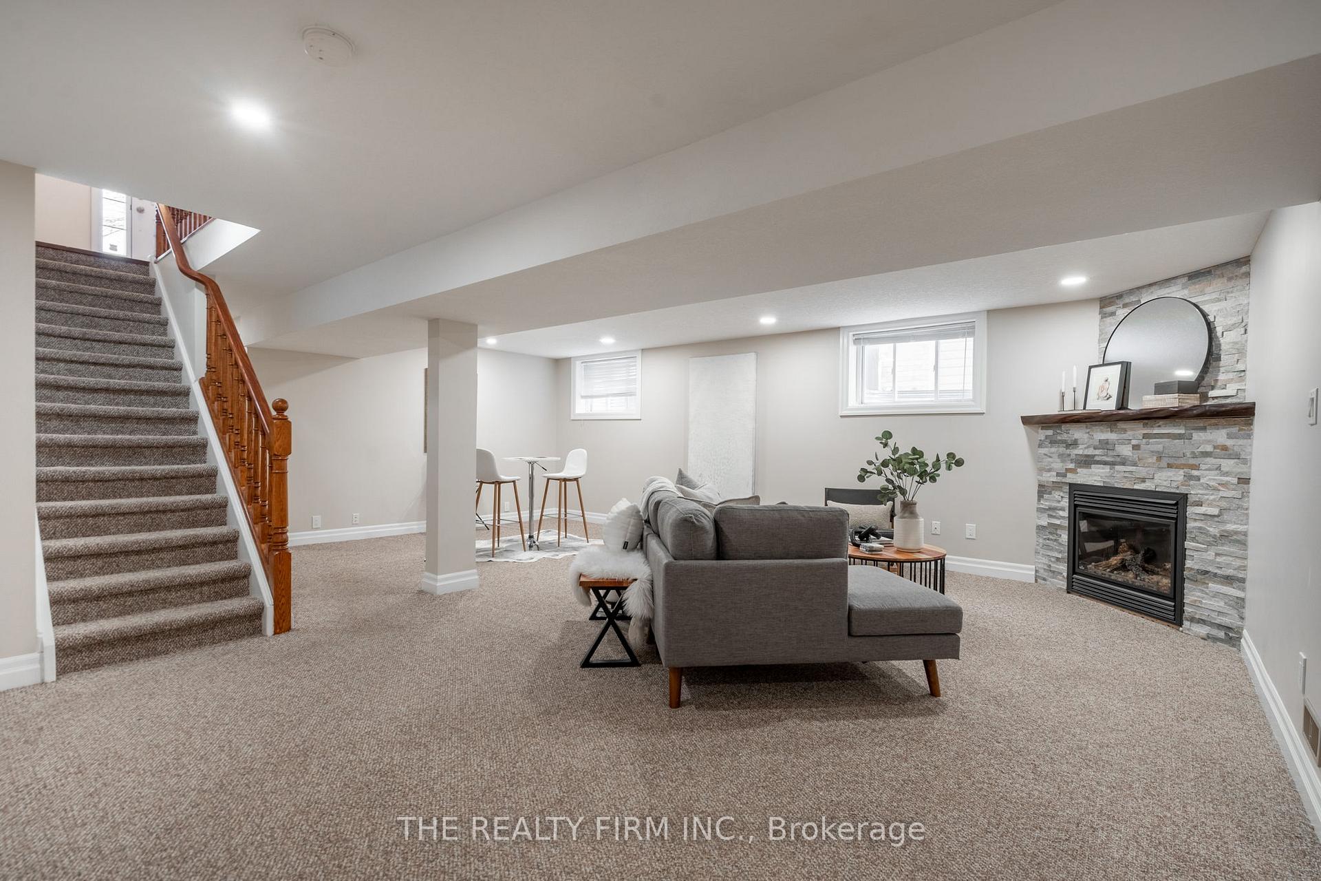 Photo 25 of Unit 4, 1 St John's Drive, Middlesex Centre, Arva — HOMEH