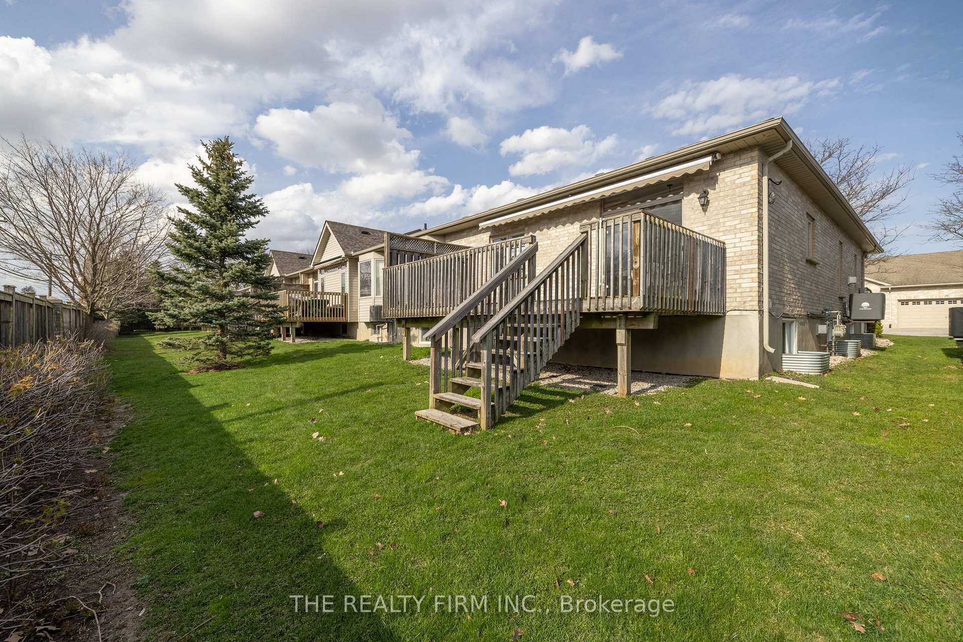 Photo 34 of Unit 4, 1 St John's Drive, Middlesex Centre, Arva — HOMEH