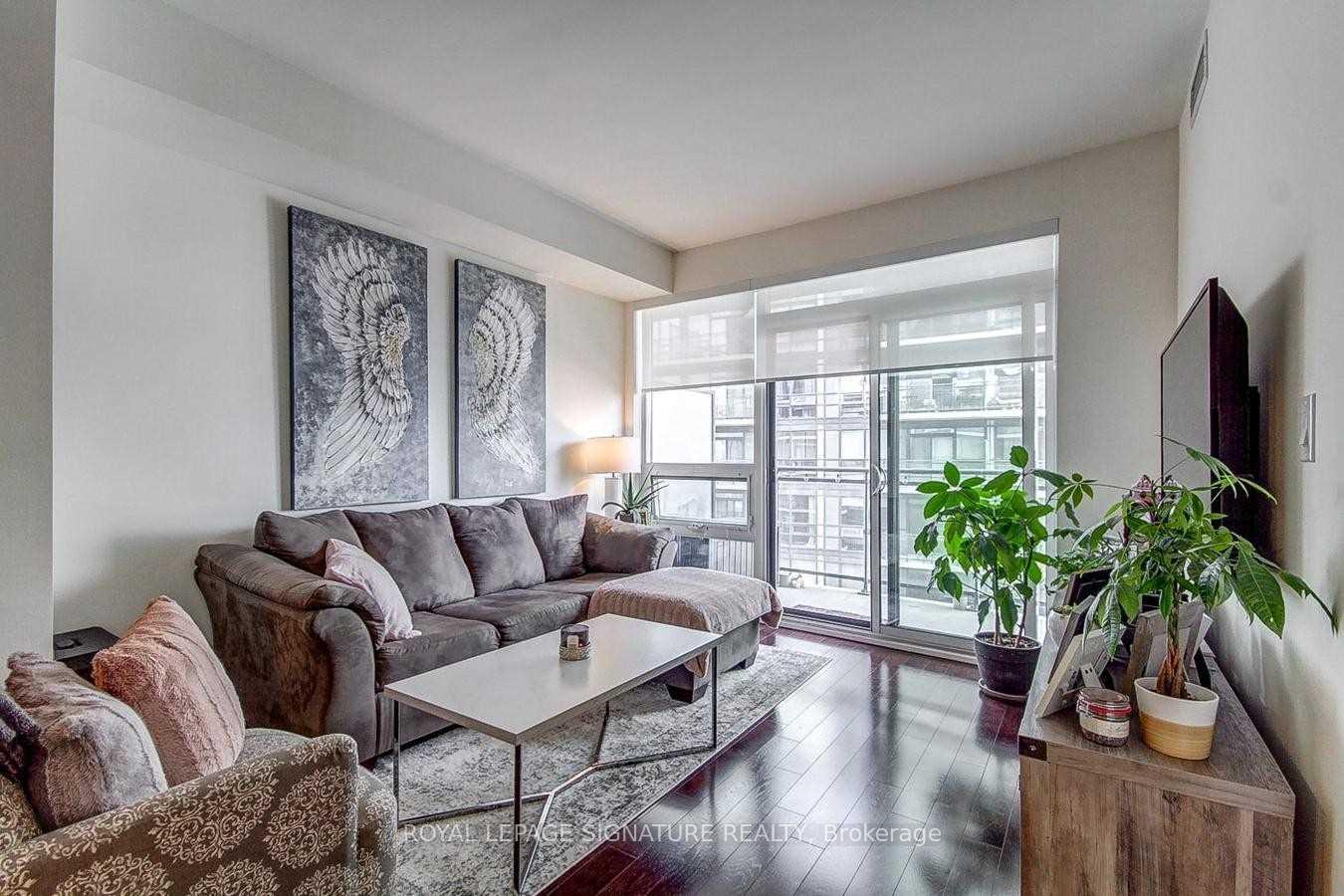 Photo 5 of Unit 1809, 460 Adelaide Street E, Toronto, Moss Park — HOMEH