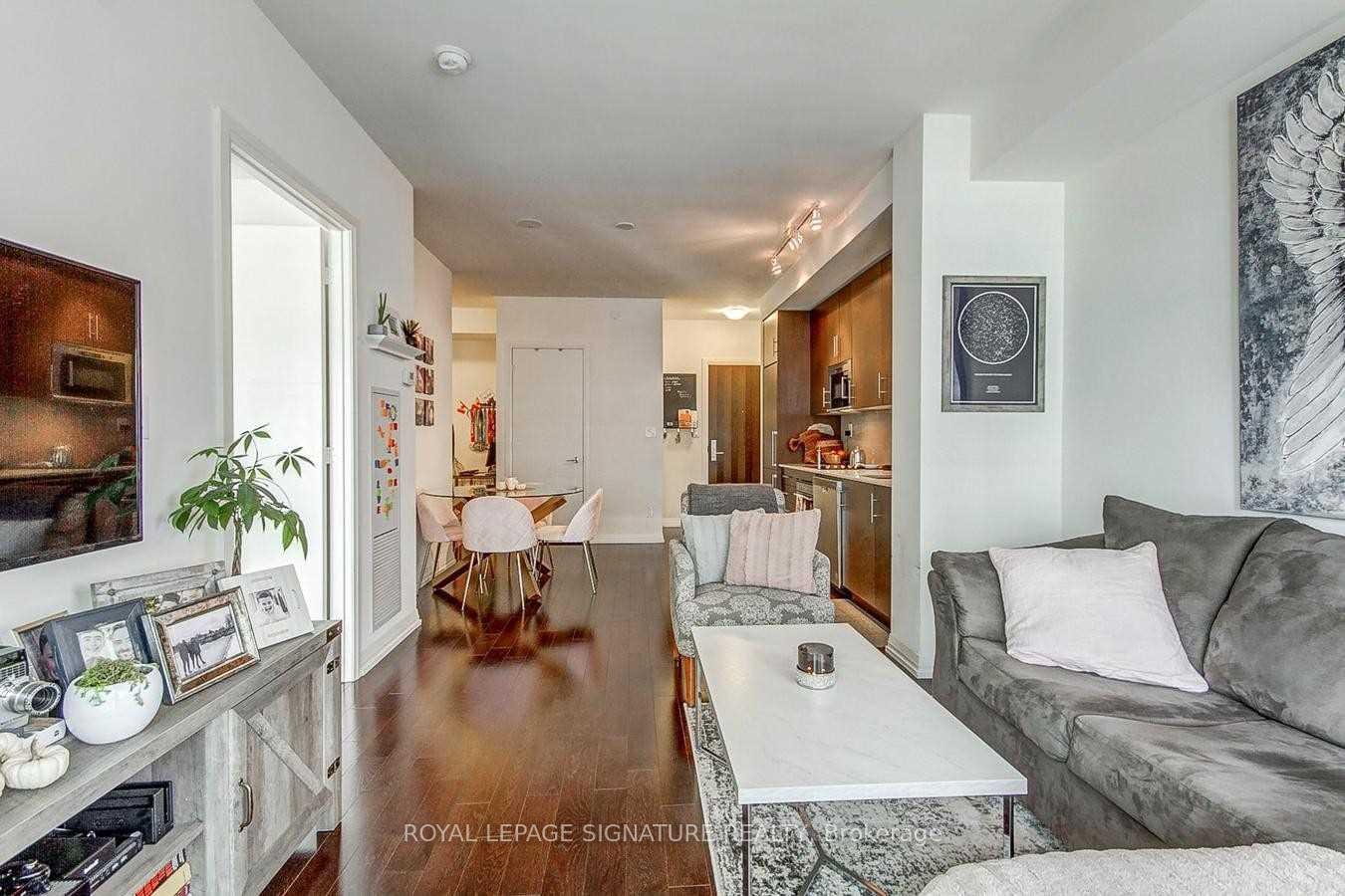 Photo 7 of Unit 1809, 460 Adelaide Street E, Toronto, Moss Park — HOMEH