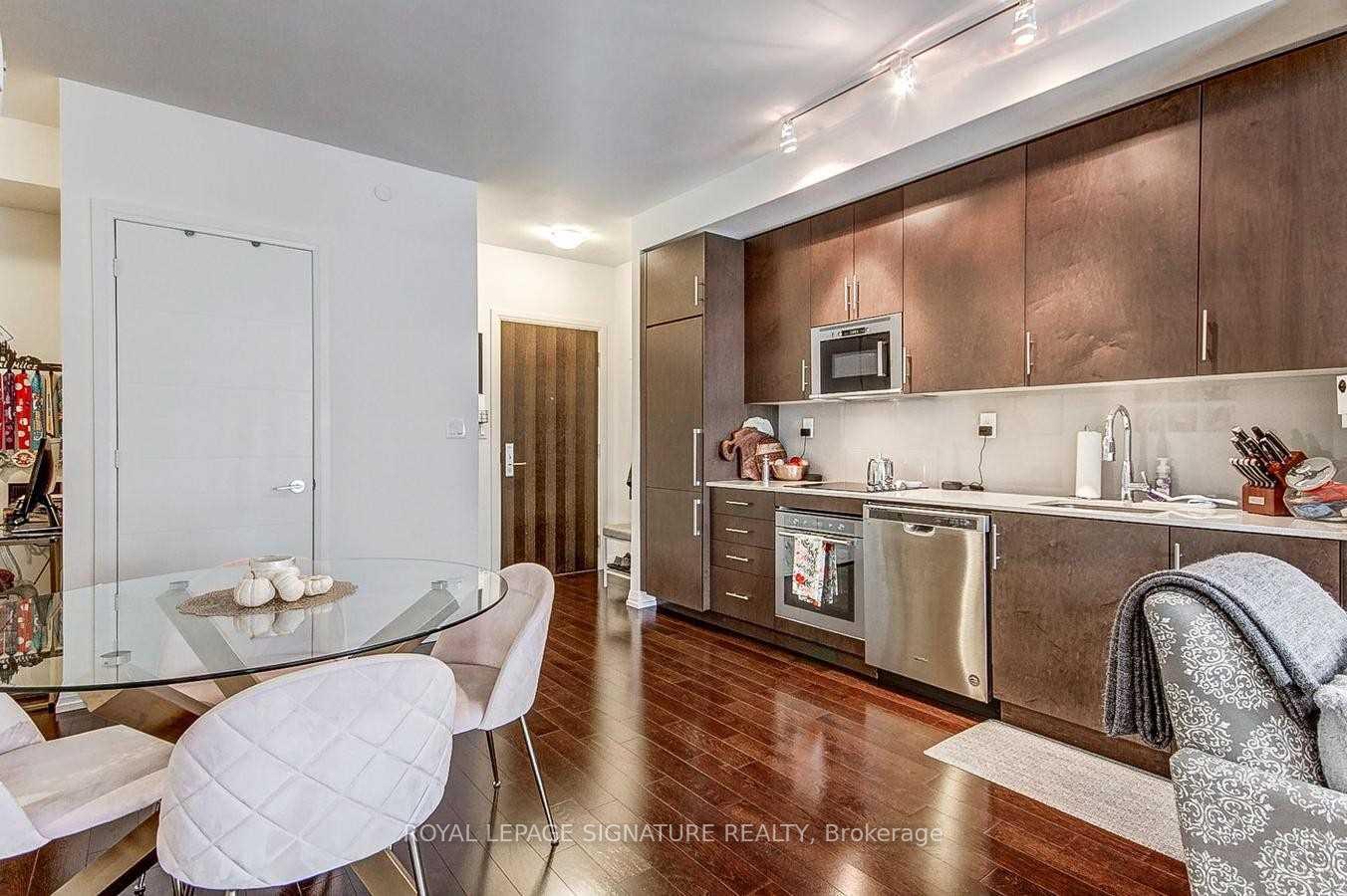 Photo 9 of Unit 1809, 460 Adelaide Street E, Toronto, Moss Park — HOMEH