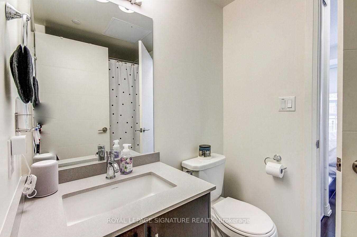 Photo 17 of Unit 1809, 460 Adelaide Street E, Toronto, Moss Park — HOMEH