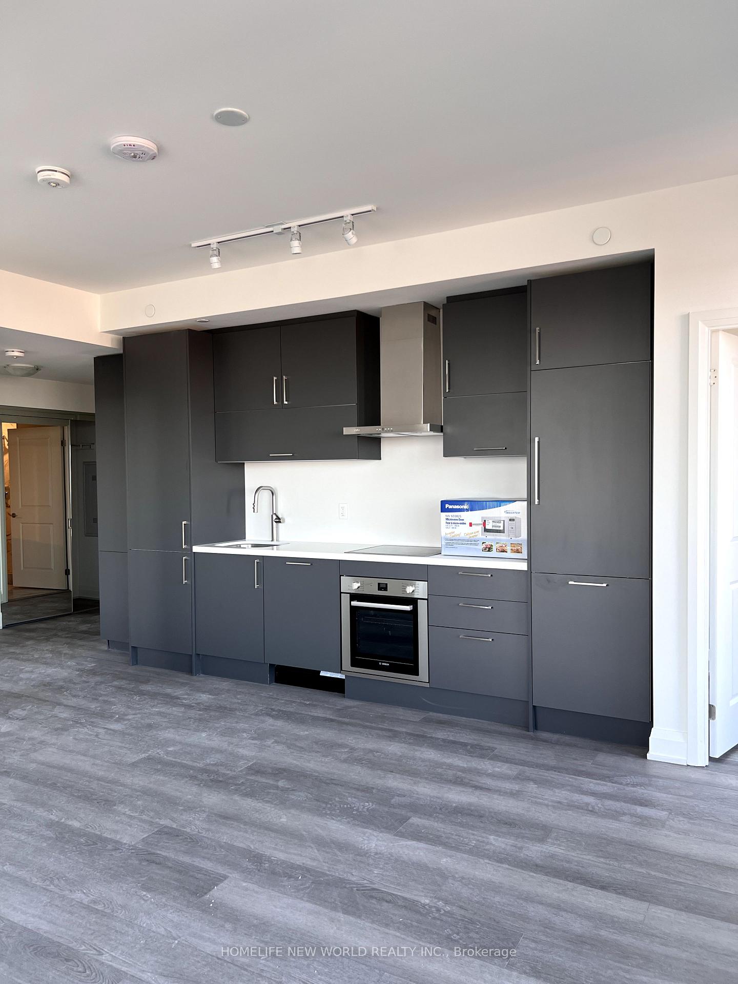 Photo 7 of Unit 1707, 38 Andre De Grasse Street, Markham, Unionville — HOMEH