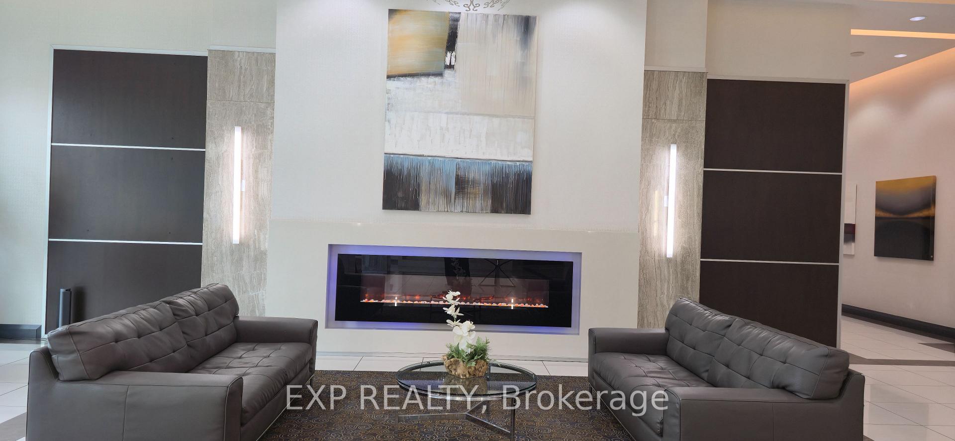 Photo 4 of Unit 1832, 7161 Yonge Street, Markham, Grandview — HOMEH