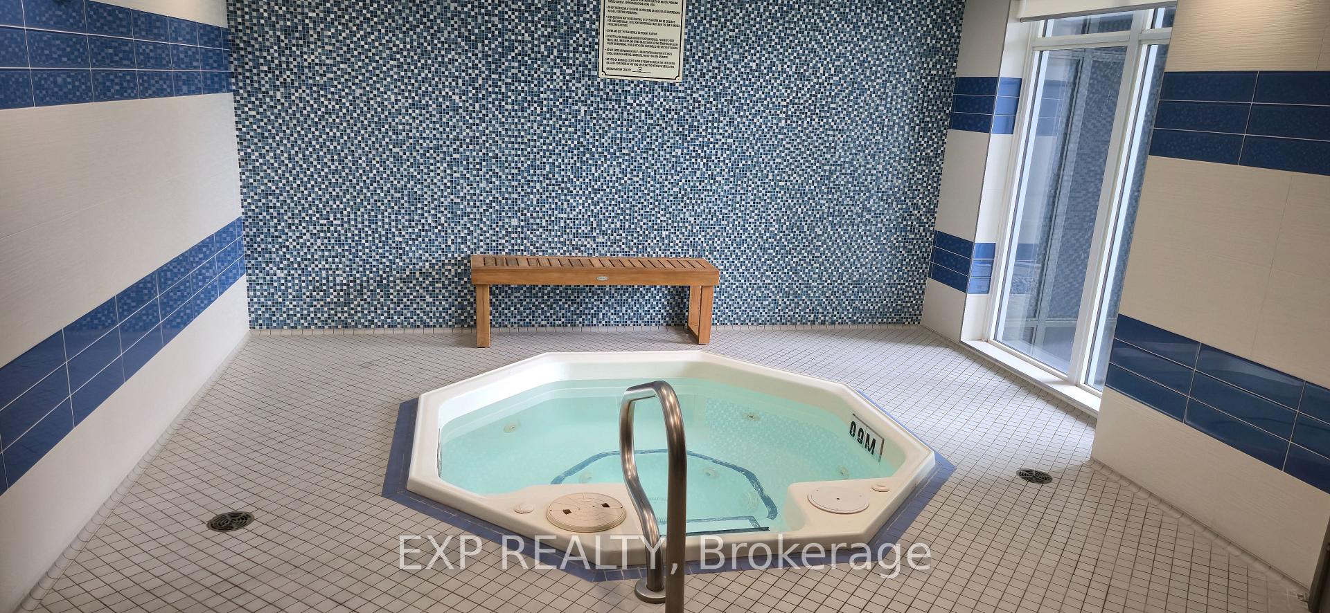 Photo 15 of Unit 1832, 7161 Yonge Street, Markham, Grandview — HOMEH