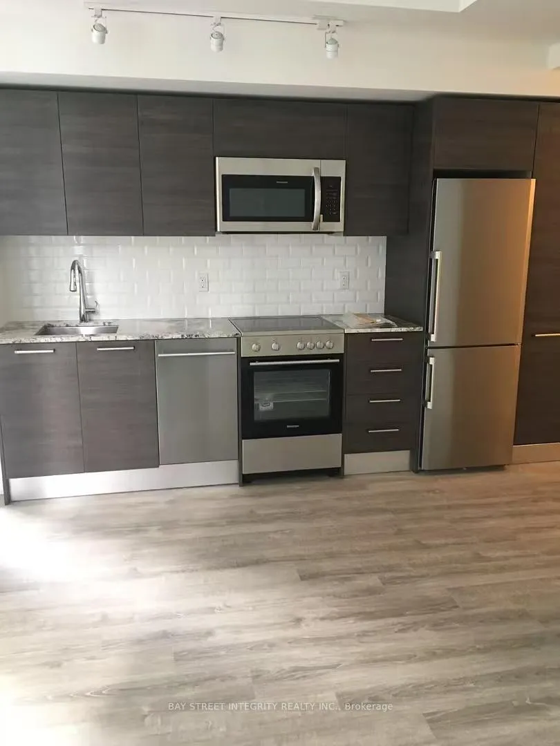 Photo 5 of Unit 710, 28 Wellesley Street E, Toronto, Church-Yonge Corridor — HOMEH