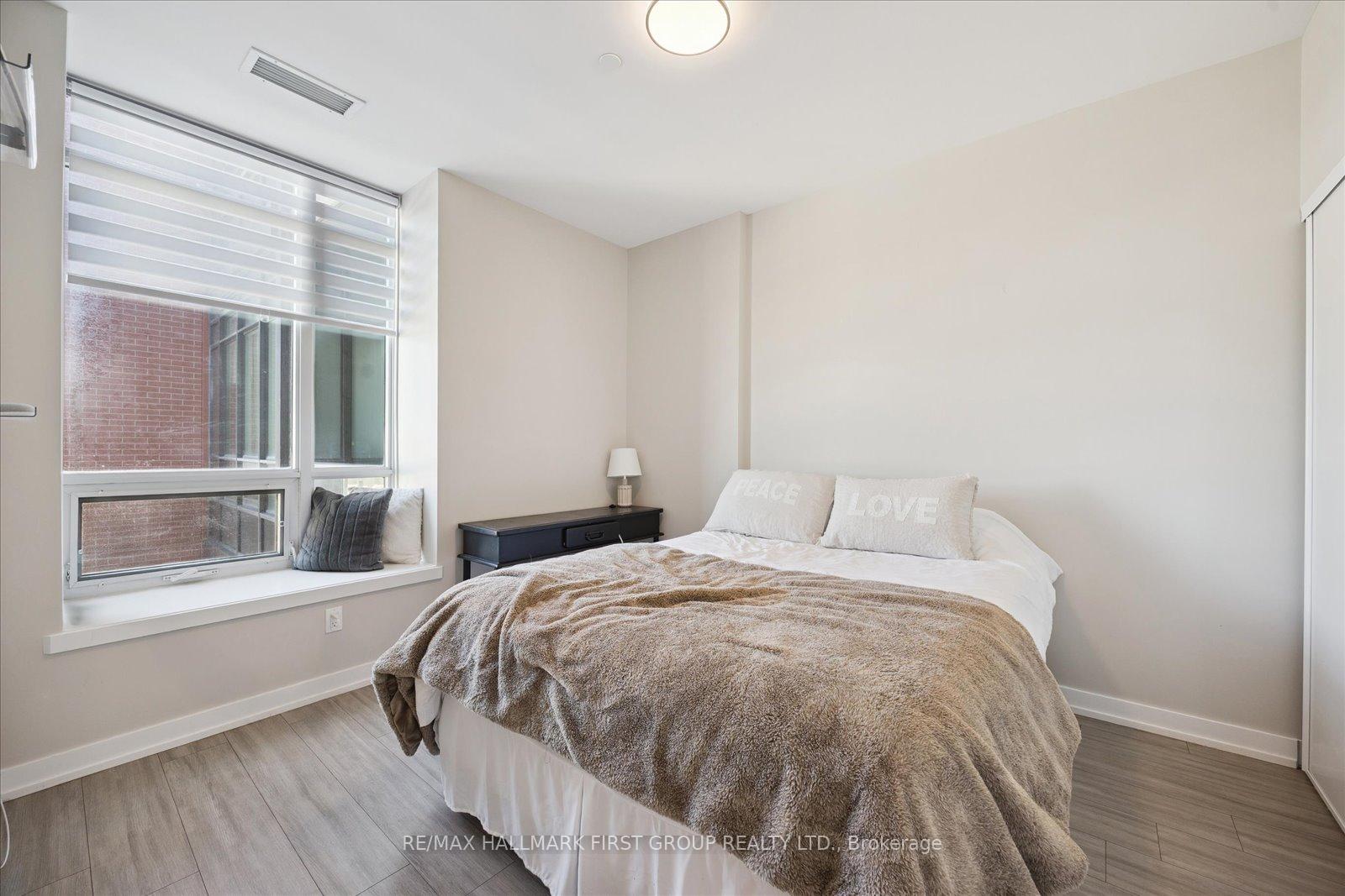 Photo 15 of Unit 302, 1010 Dundas Street E, Whitby, Pringle Creek — HOMEH