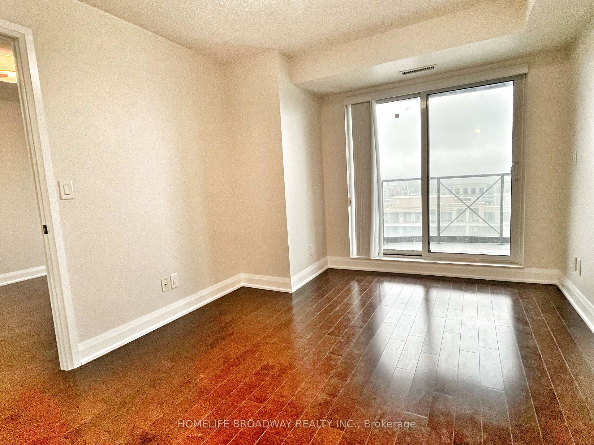 Photo 5 of Unit 1603, 8200 Birchmount Road, Markham, Unionville — HOMEH