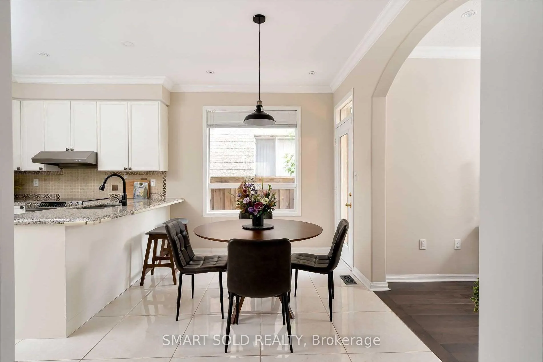 Photo 9 of 99 Aloe Avenue, Richmond Hill, Oak Ridges Lake Wilcox — HOMEH