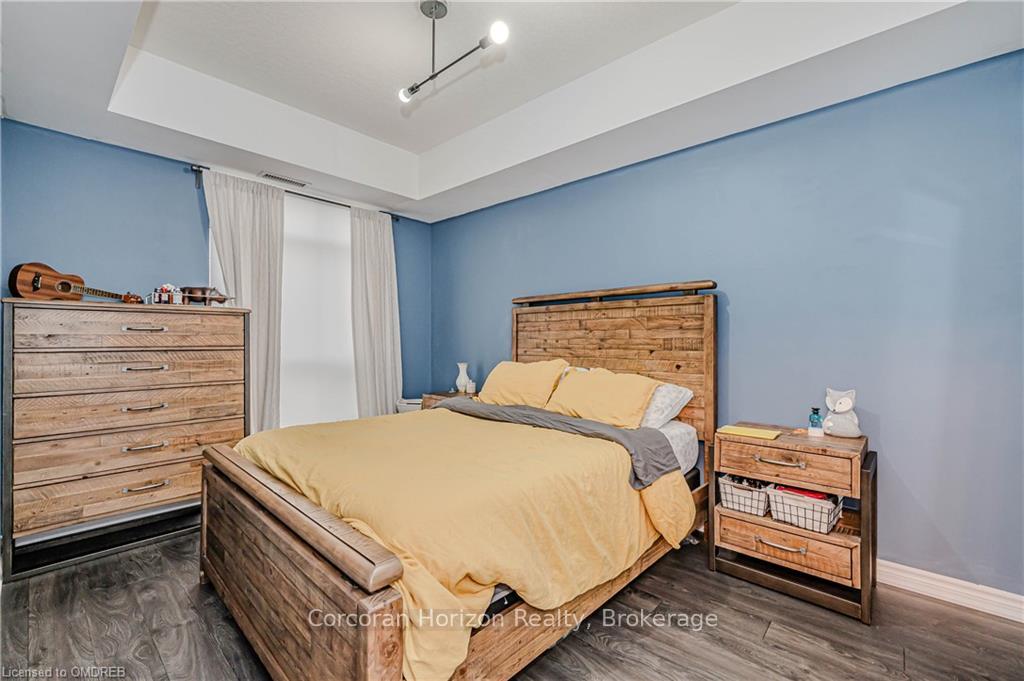 Photo 21 of Unit 810, 85 Robinson Street, Hamilton, Durand — HOMEH
