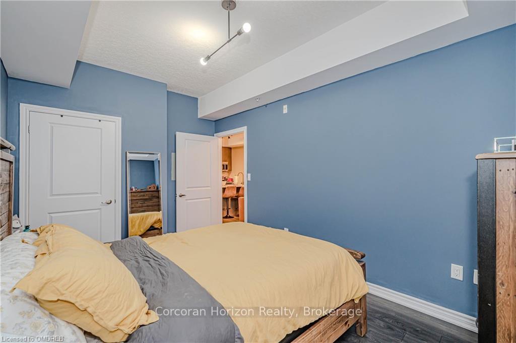 Photo 22 of Unit 810, 85 Robinson Street, Hamilton, Durand — HOMEH