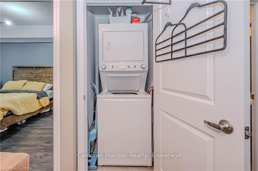 Photo 24 of Unit 810, 85 Robinson Street, Hamilton, Durand — HOMEH