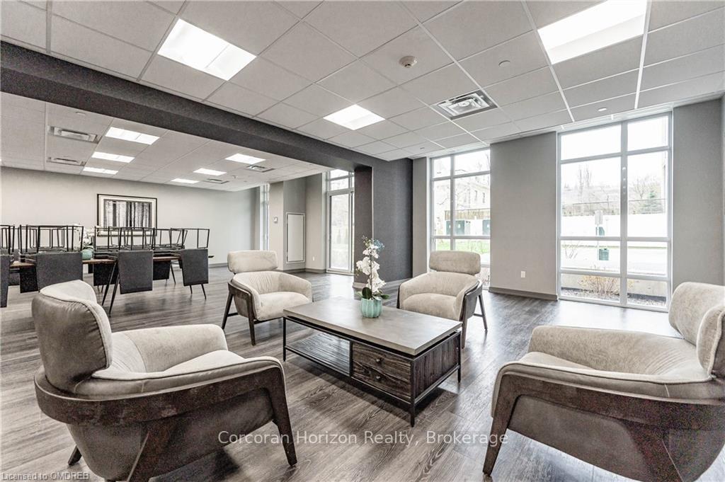 Photo 26 of Unit 810, 85 Robinson Street, Hamilton, Durand — HOMEH
