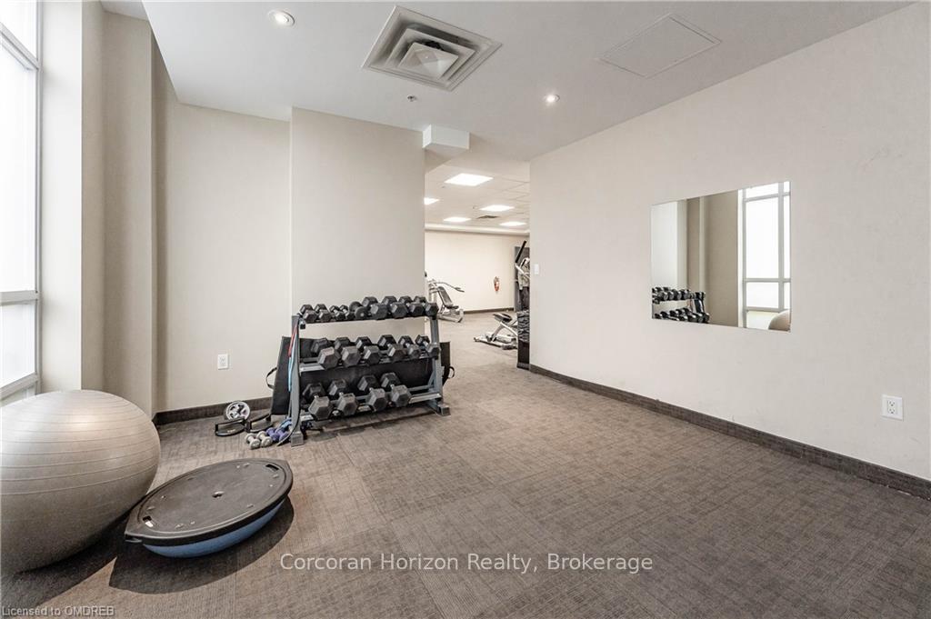 Photo 33 of Unit 810, 85 Robinson Street, Hamilton, Durand — HOMEH