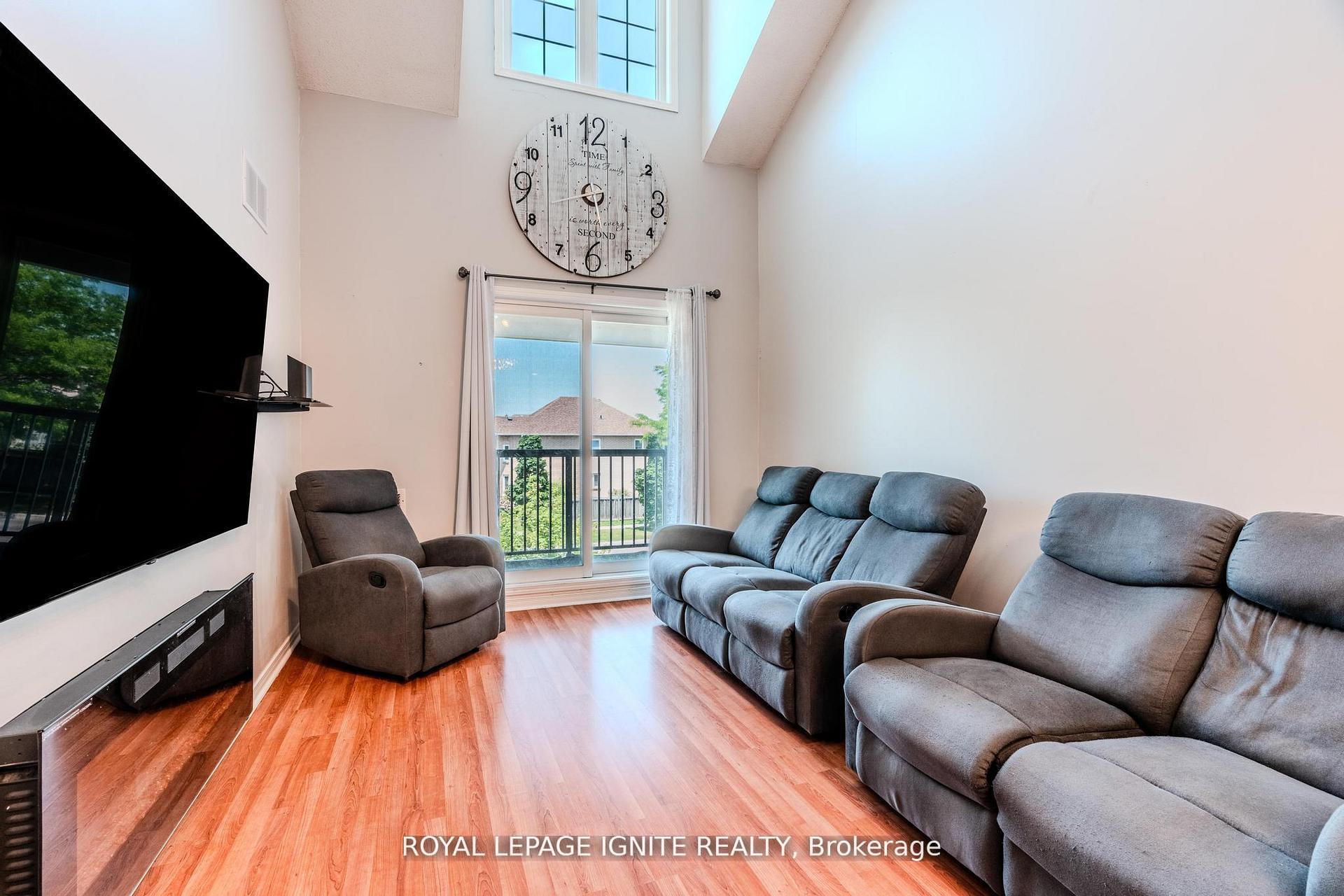 Photo 7 of Unit 3, 120 Petra Way, Whitby, Pringle Creek — HOMEH