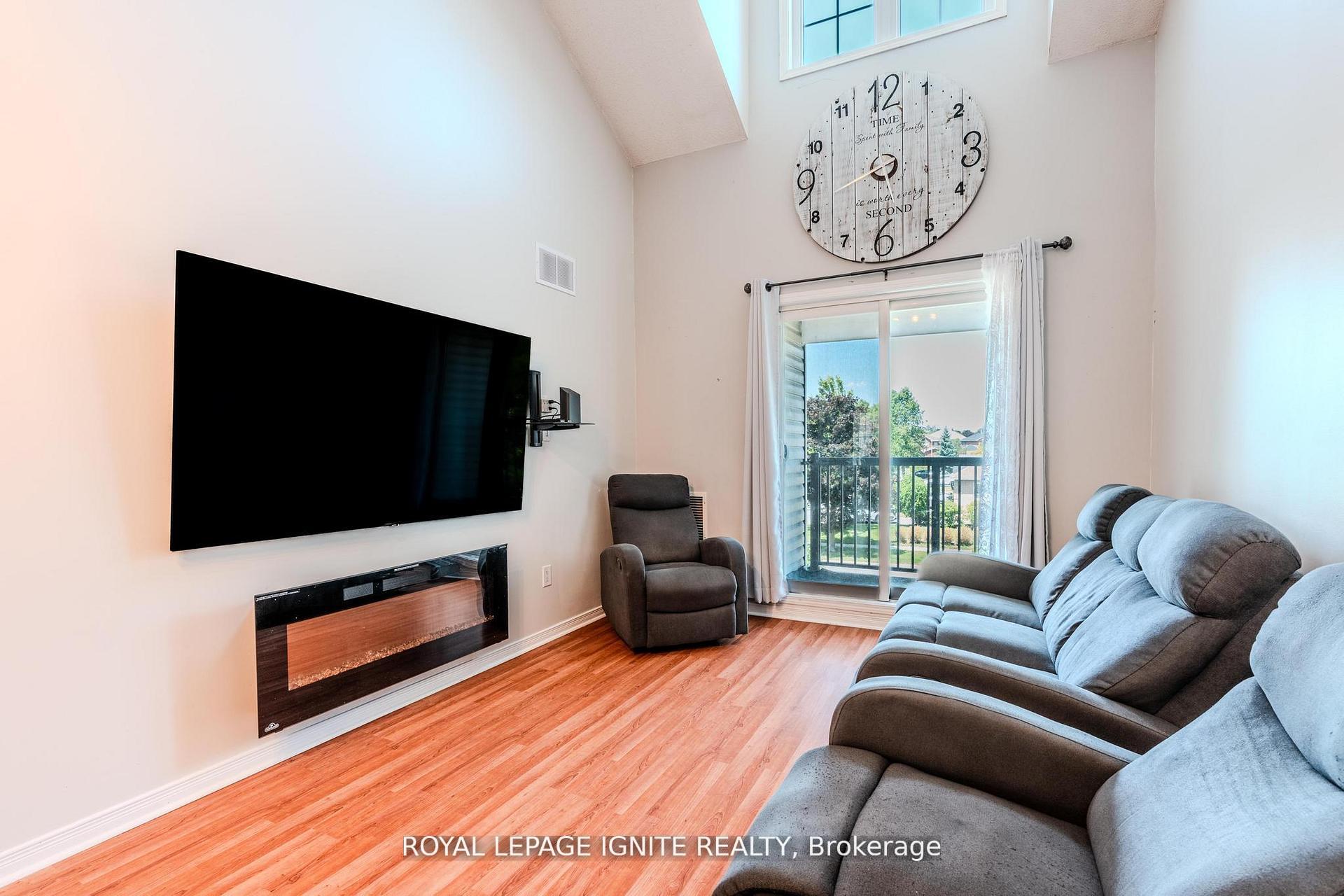 Photo 8 of Unit 3, 120 Petra Way, Whitby, Pringle Creek — HOMEH