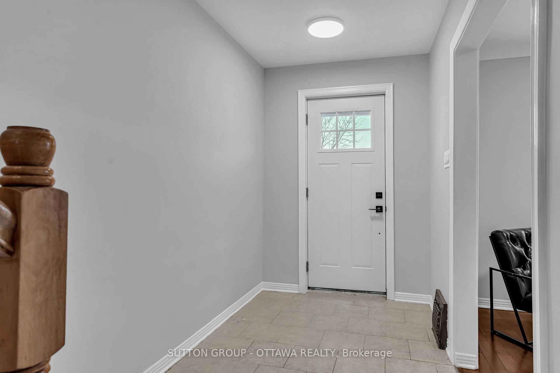 Photo 2 of 10 Norfolk Avenue, Ottawa, West Centre Town — HOMEH