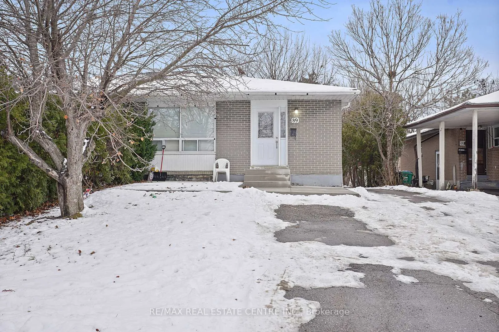 Photo 3 of Unit Lower, 89 Forsythia Road, Brampton, Southgate — HOMEH