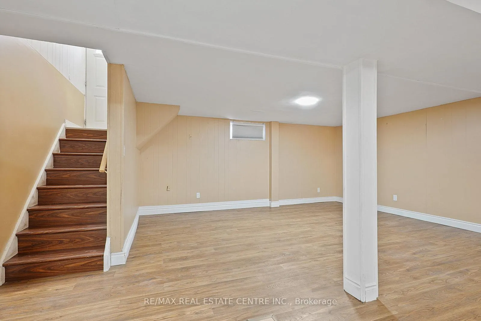 Photo 11 of Unit Lower, 89 Forsythia Road, Brampton, Southgate — HOMEH