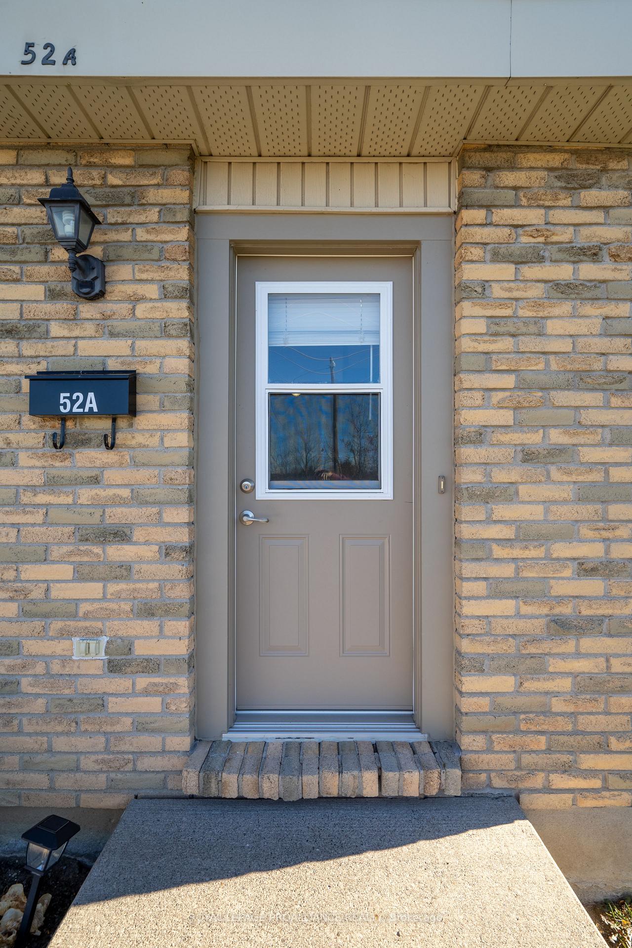 Photo 4 of 52 A Cascade Boulevard, Belleville, Belleville Ward — HOMEH