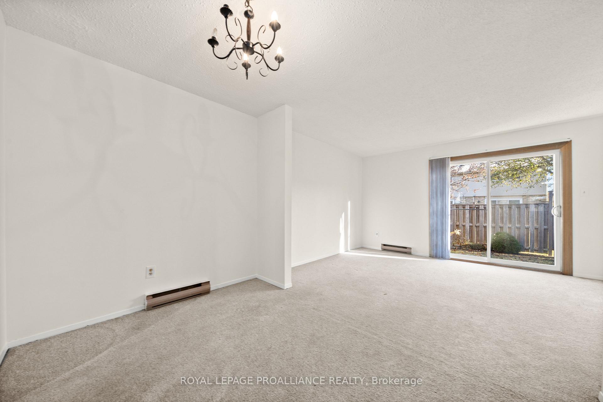 Photo 12 of 52 A Cascade Boulevard, Belleville, Belleville Ward — HOMEH