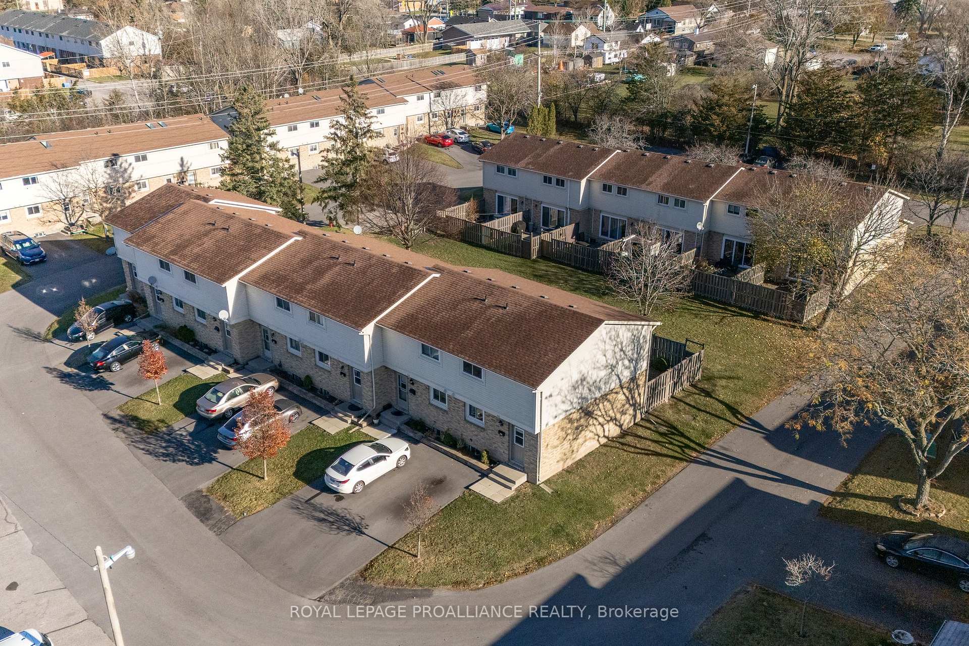 Photo 37 of 52 A Cascade Boulevard, Belleville, Belleville Ward — HOMEH